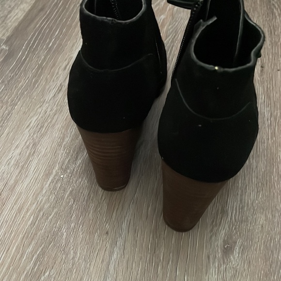 Suede leather wedges - Picture 3 of 7